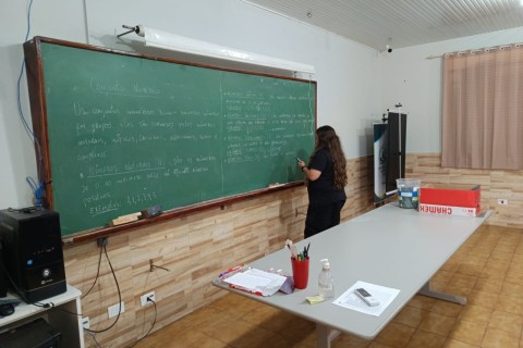 Atendidos iniciando o curso de matemática em parceria com a UniCV